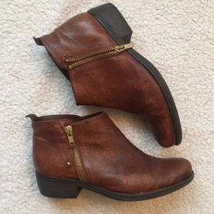 Brown ankle boots